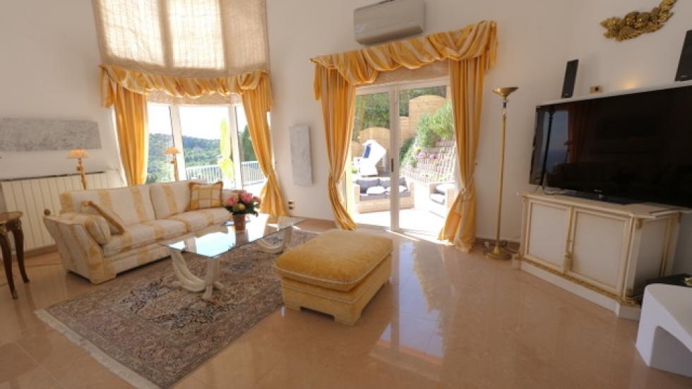 Villa / Property Èze