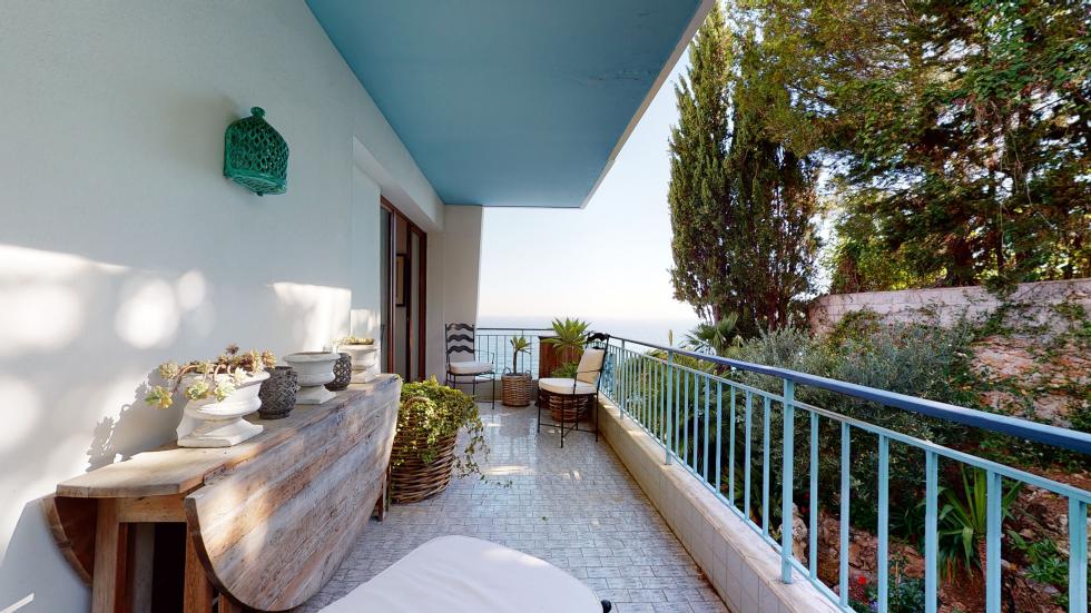 Seafront apartment Roquebrune-Cap-Martin