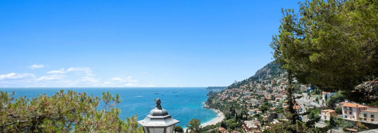 Вилла Roquebrune-Cap-Martin - Франция