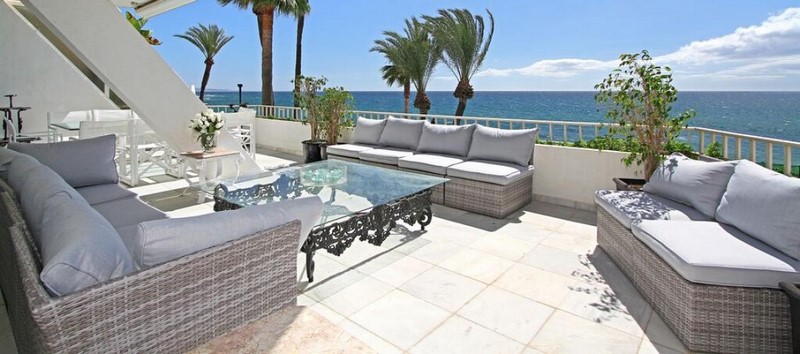 Seafront apartment Marbella